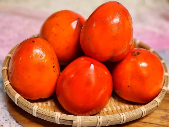 겨울철 대봉감 오래 두고 먹는 법|물러짐·곰팡이 없이 보관하는 꿀팁 관련 사진