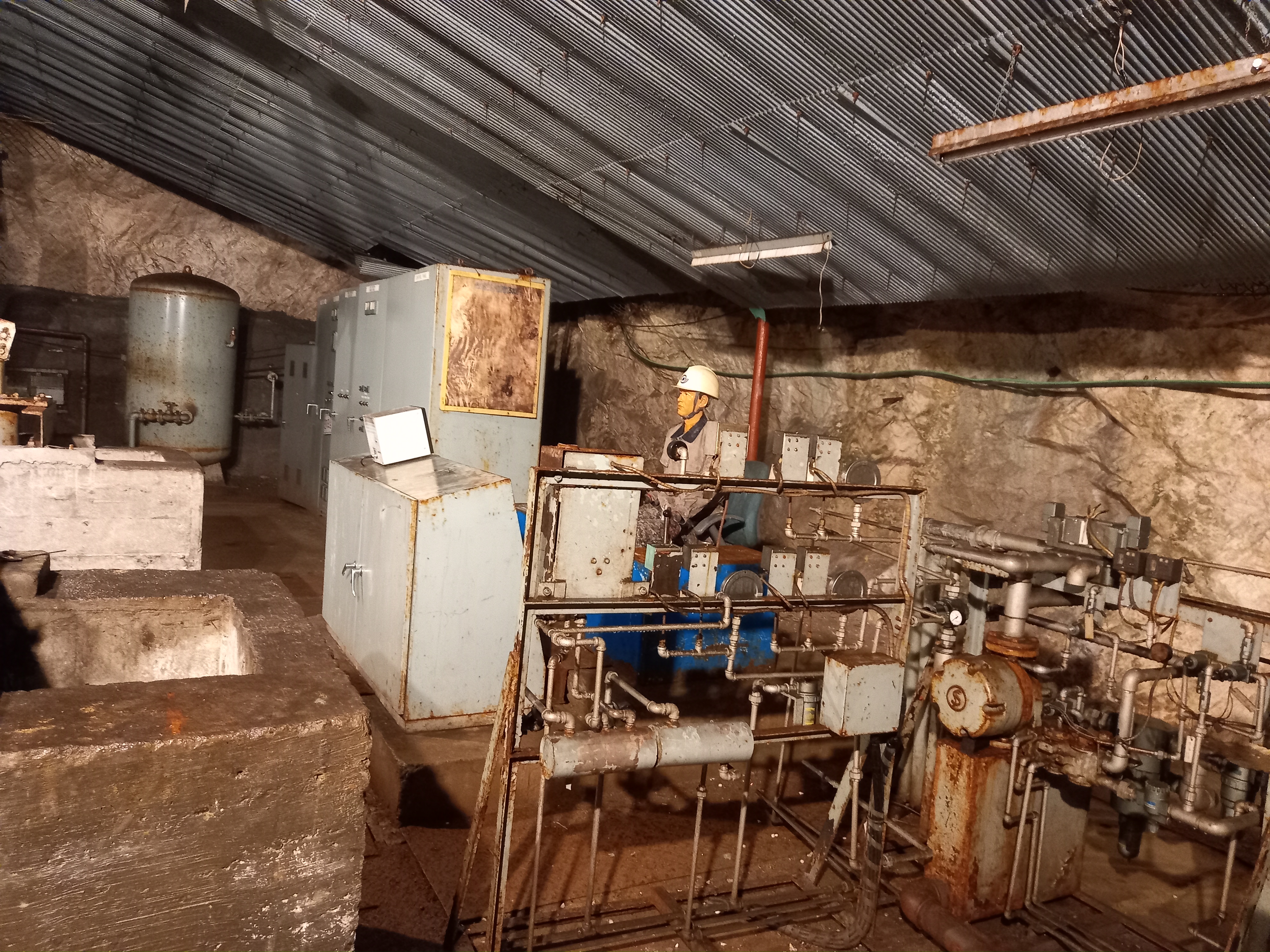 ์ถฉ์ฃผ ํ์ฅ๋๊ตด