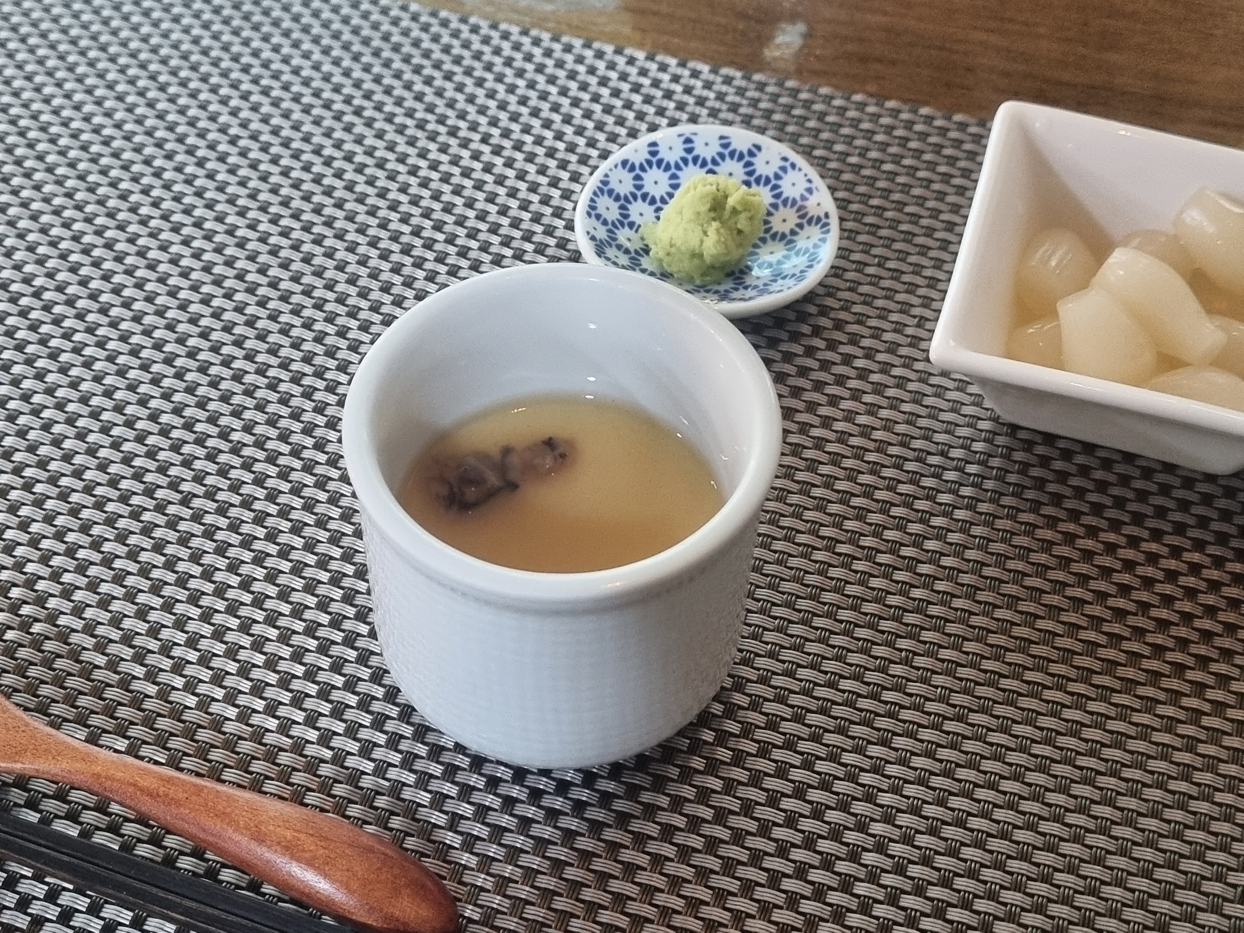 alt"스시 차완무시 계란찜"