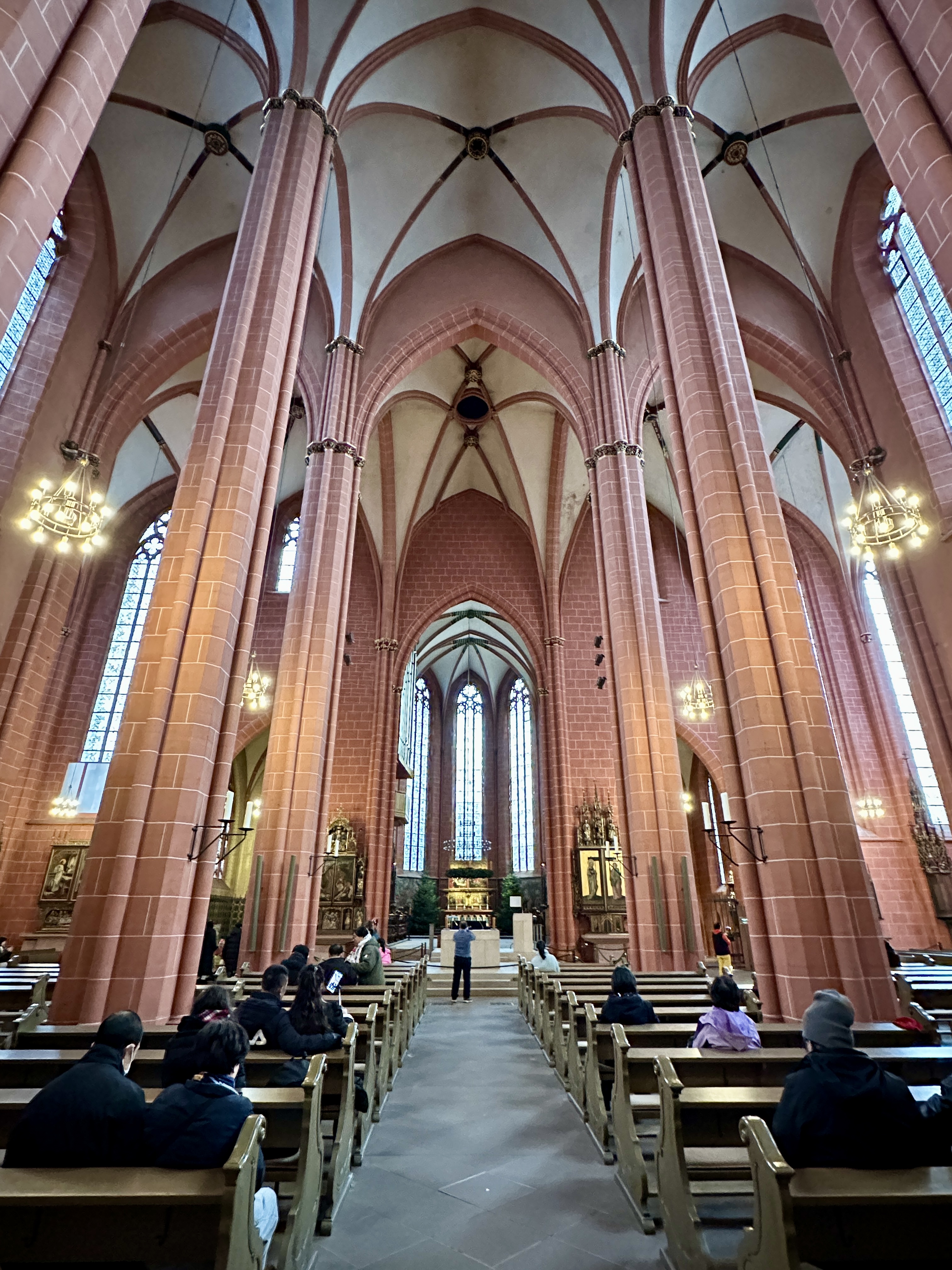 프랑크푸르트 성당 내부