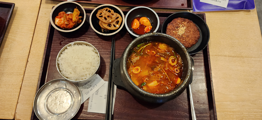 감해공항내 식당 음식 사진