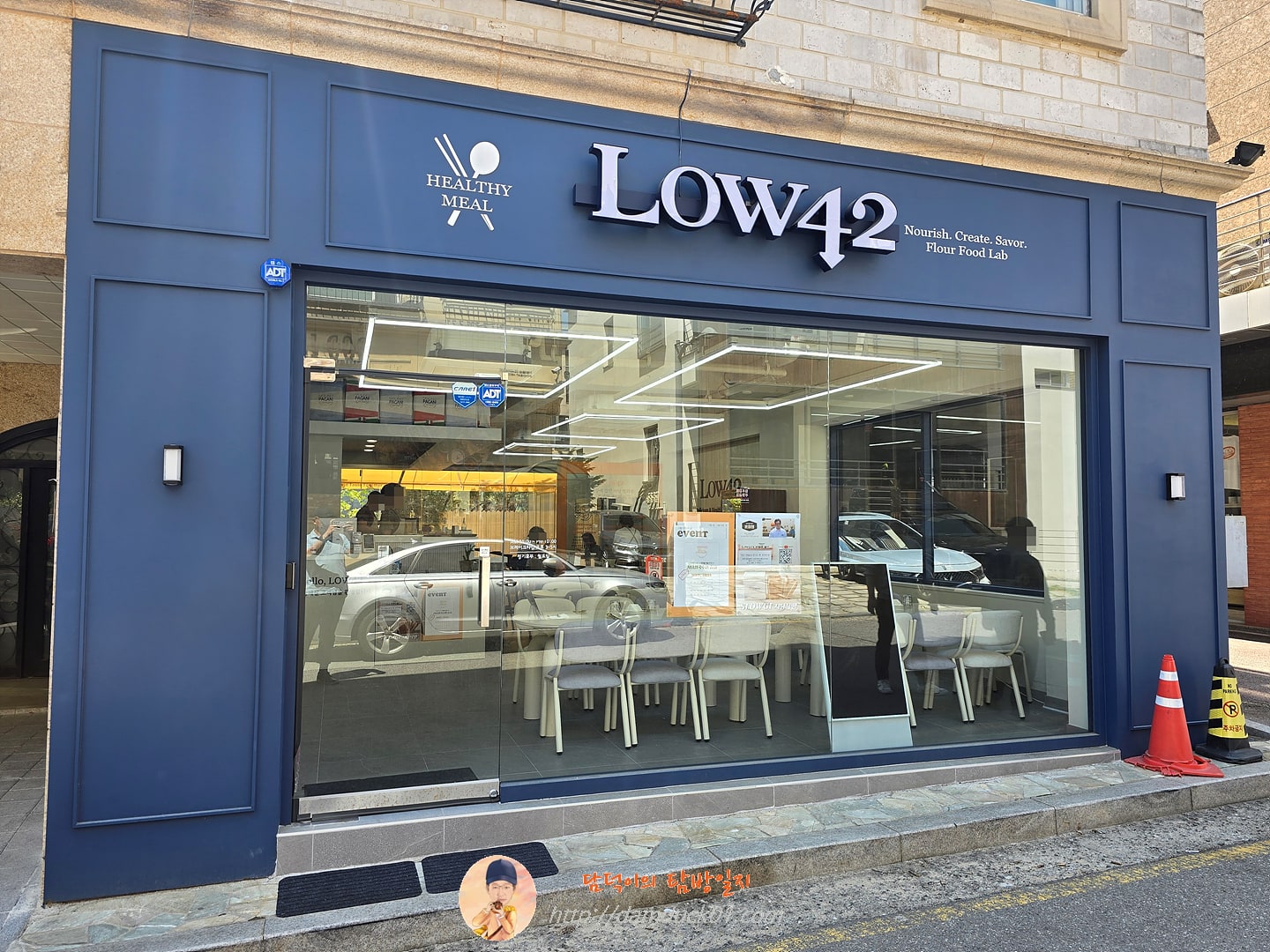 LOW42