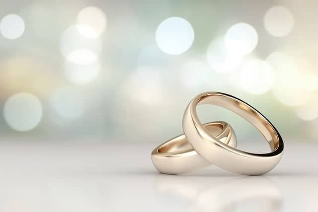 연인과 함께 만드는 커플 레진 반지 &ndash; DIY 커플링 제작법