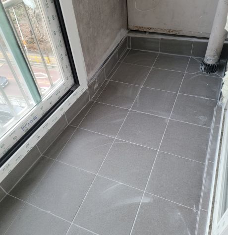 올수리 인테리어 타일 교체 베란다