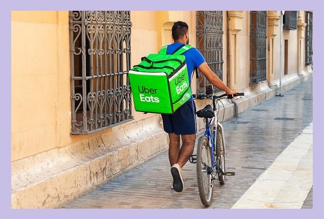 배달-자전거-타는-사람