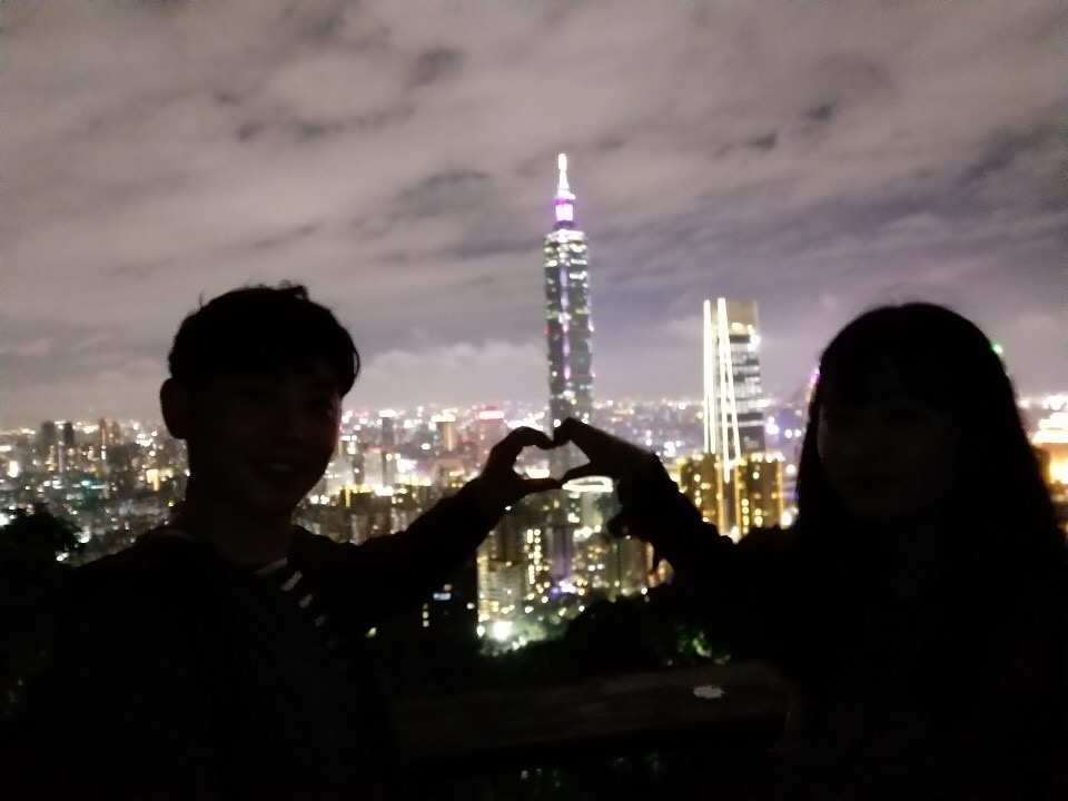 샹산 전망대 야경