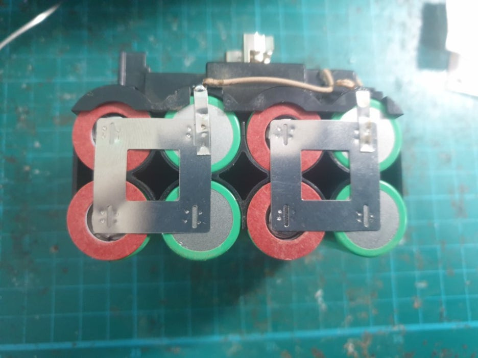 삼성 inr18650-25r 셀과 회로 연결