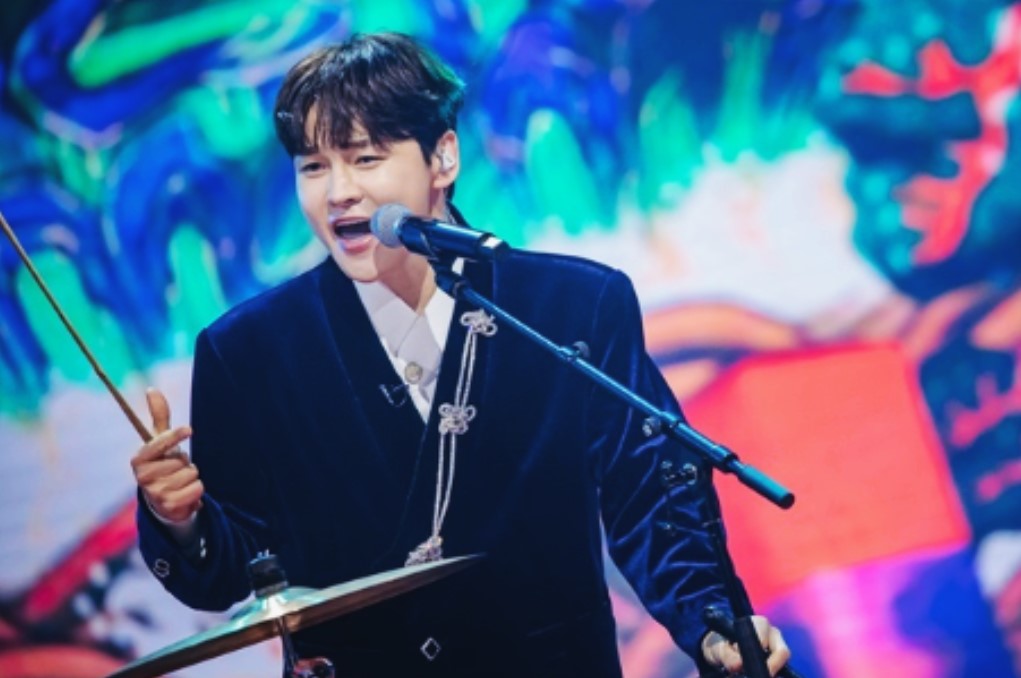 흥