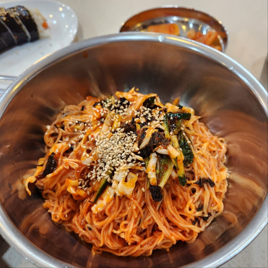 미아리 우동집 비빔국수
