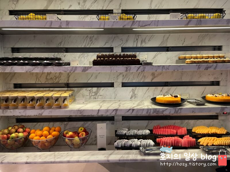 JW메리어트 싱가포르 이그제큐티브 라운지 이브닝칵테일 아워2