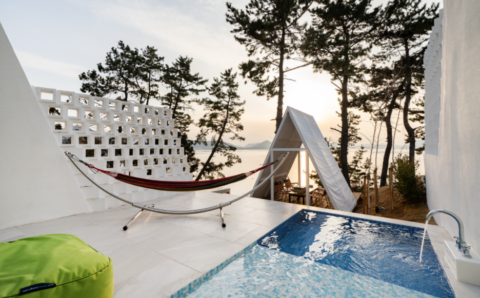 생각속의 집 글램핑