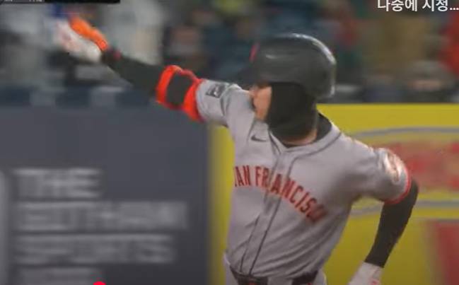 이정후 &lsquo;5경기 연속 안타&rsquo; &amp;#44; 팀 패배 속 빛난 존재감