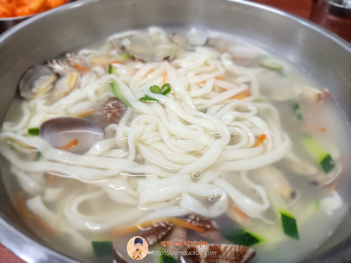 바지락 칼국수