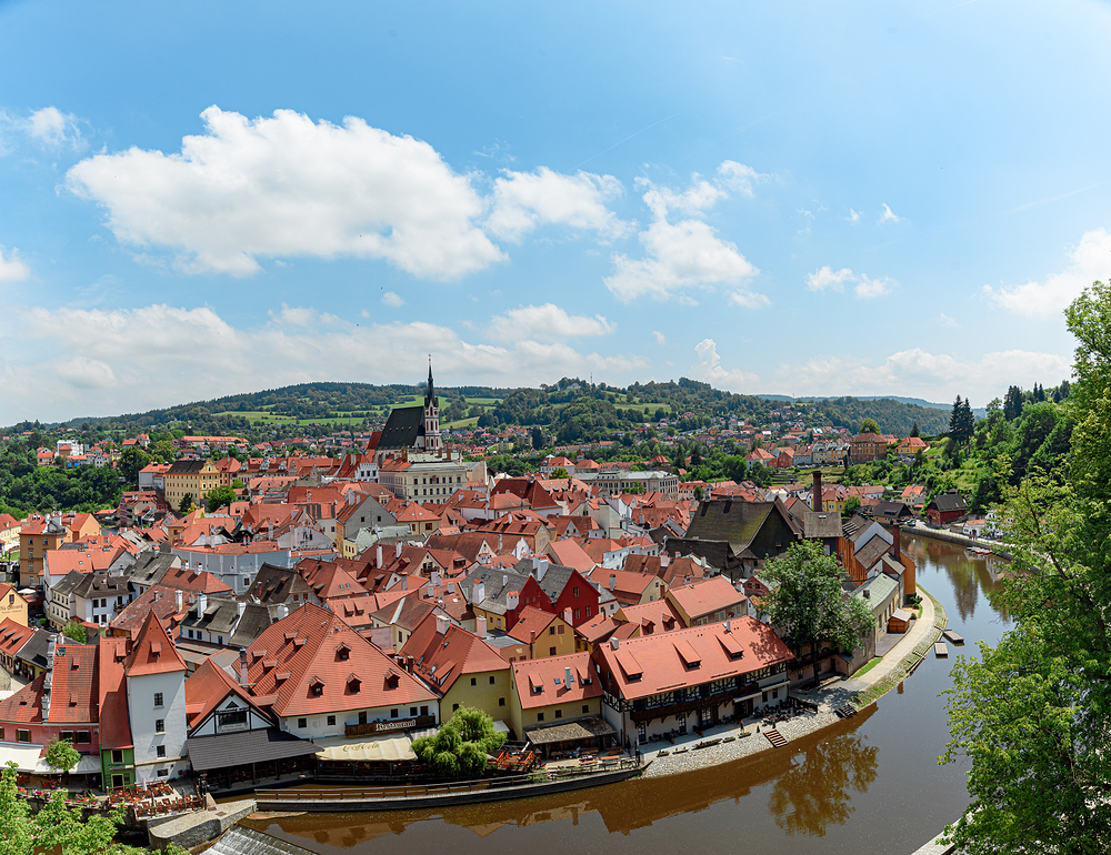 ESCO(에너지 서비스 회사)는 에너지 효율을 간단하게 개선할 수 있는 솔루션을 제공하는 회사입니다.