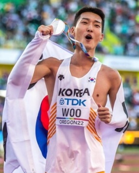 우상혁 선수 경기 이미지