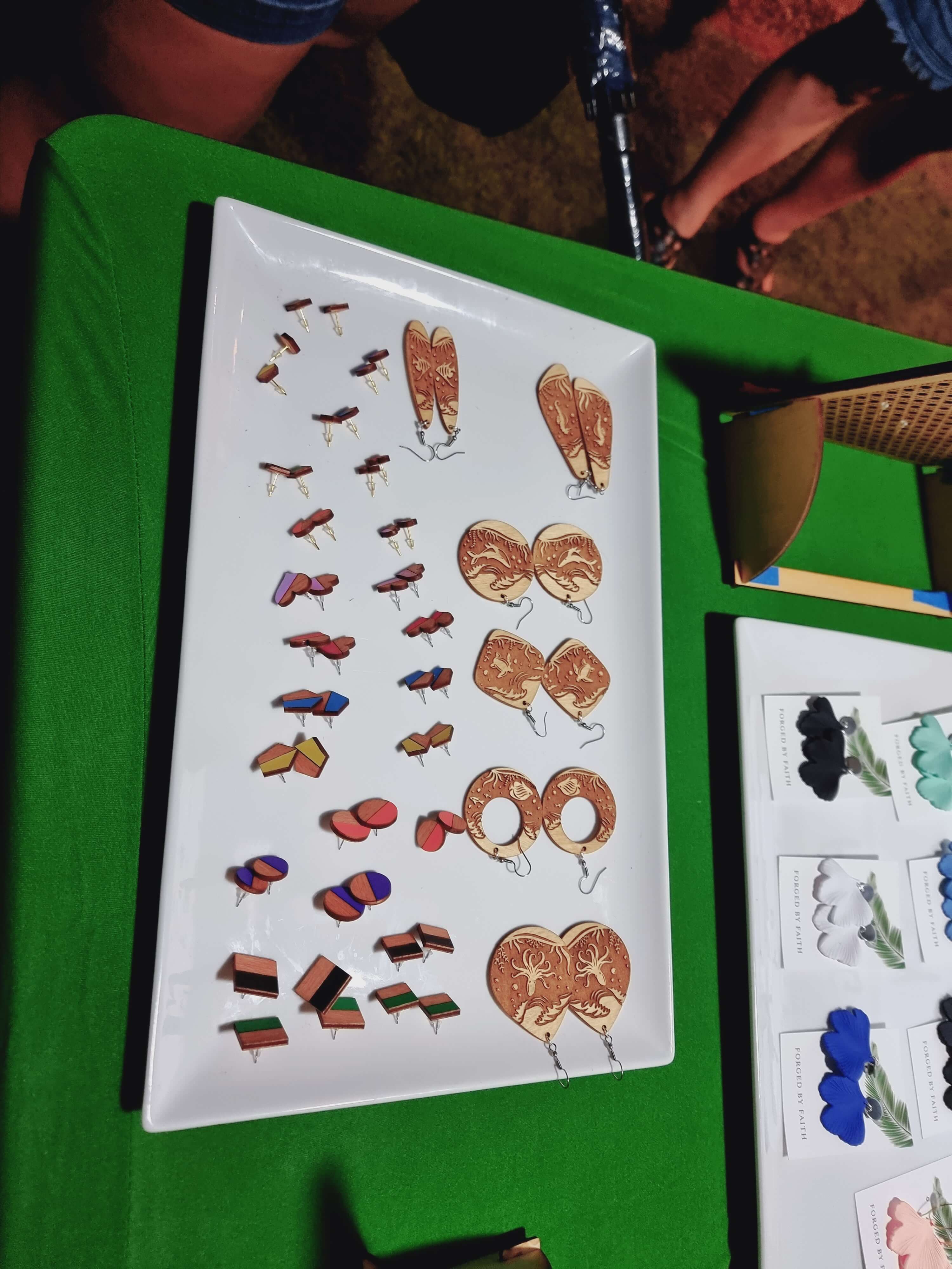 괌투어 매주 수요일 괌에서 열리는 차모로야시장 CHAMORRO