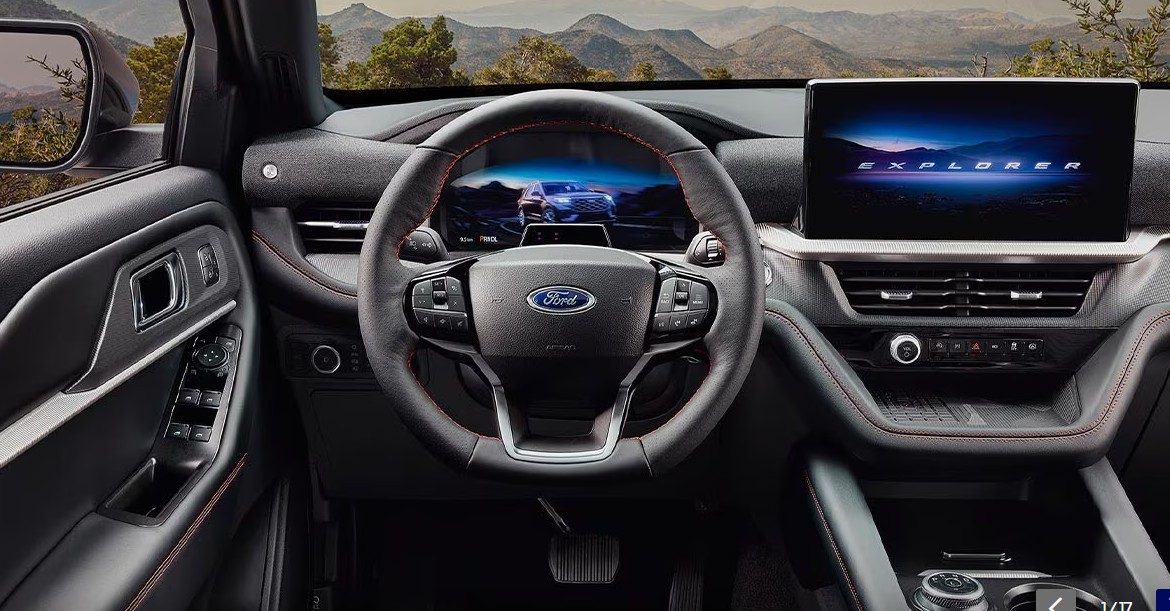 포드 익스플로러_내부_1