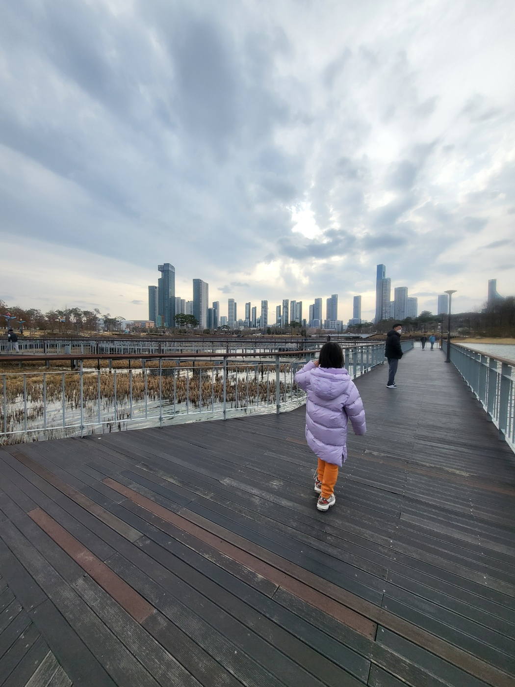 세종 아이와 가볼만한곳 추천: 가족 4인용 자전거부터 송담만리 카페 산책길