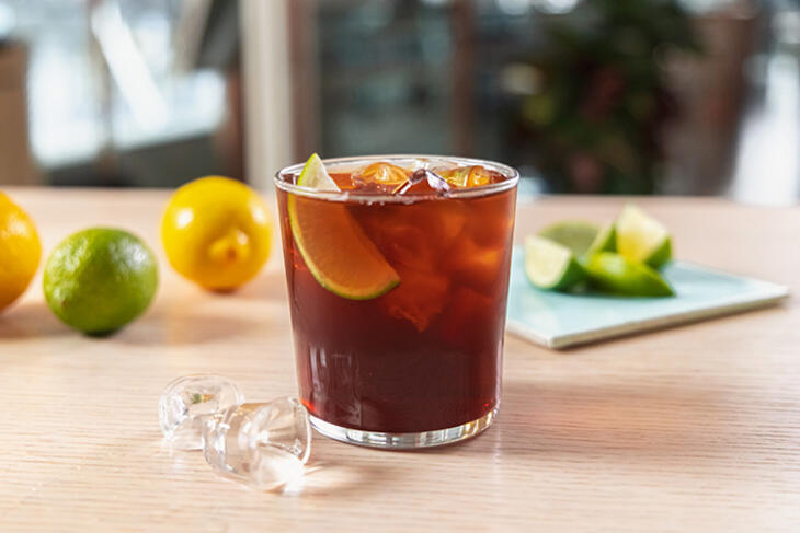 당신의 카페에서 콜드브루 커피를 판매해야 하는 4가지 이유