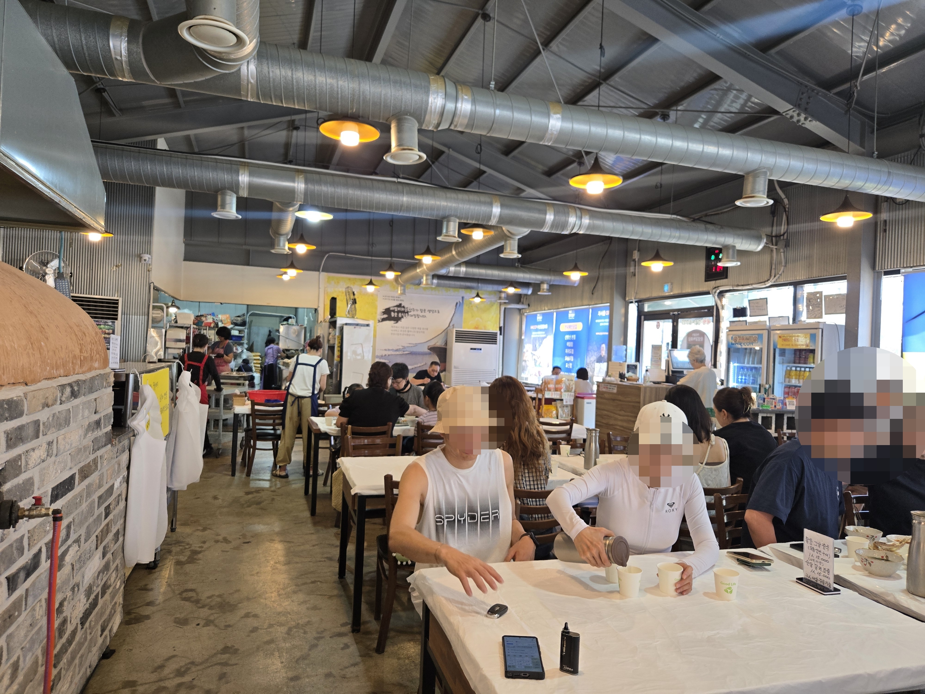 제주 할망밥상 내부