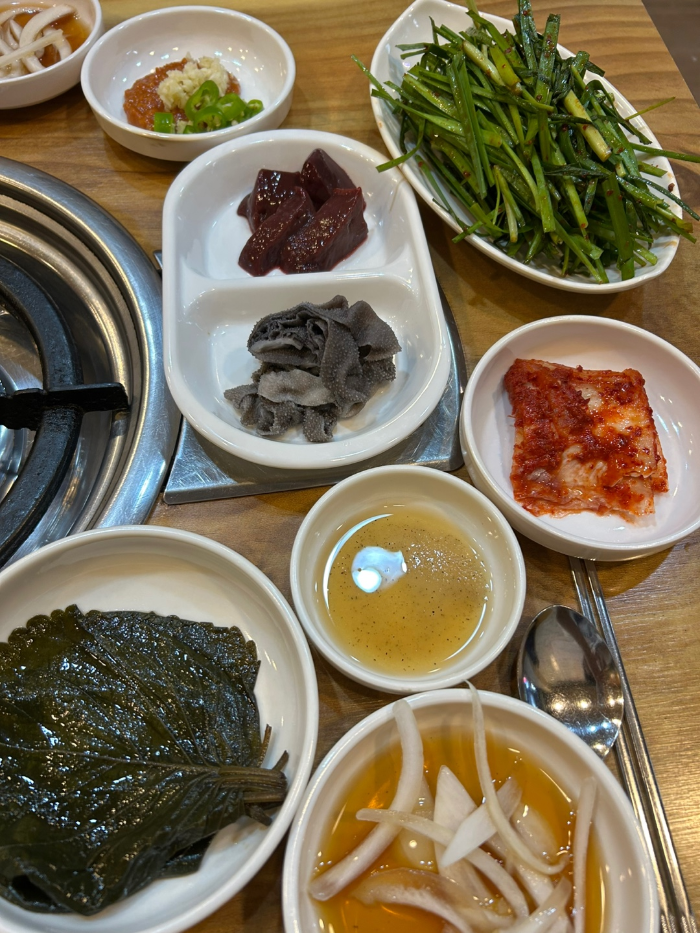 기본 반찬 사진