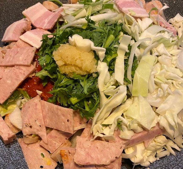 수제햄의 깊은 풍미, 공릉동 부대찌개 맛집 이정림 본점 리뷰