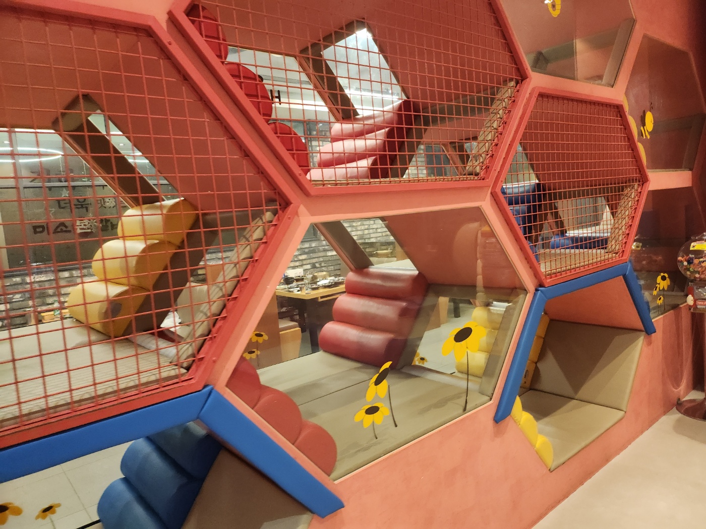 거제-미소본갈비-놀이방-외관