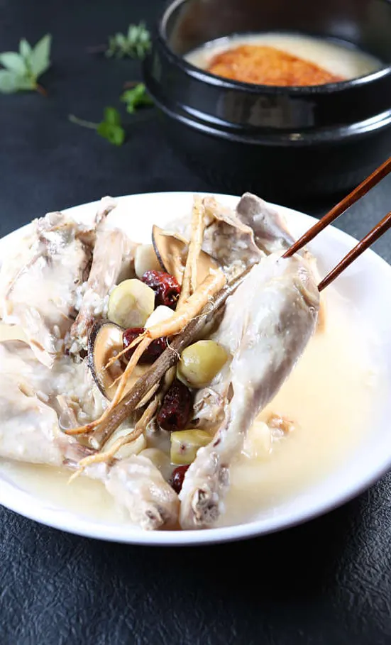 다람쥐마을누룽지백숙
