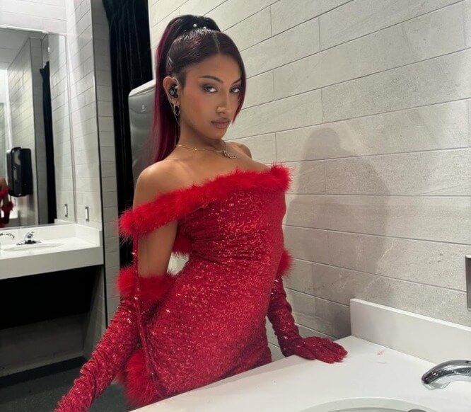 라라 커밍아웃 고백 “나 자신이 자랑스럽다”…팬들에게 전한 진심