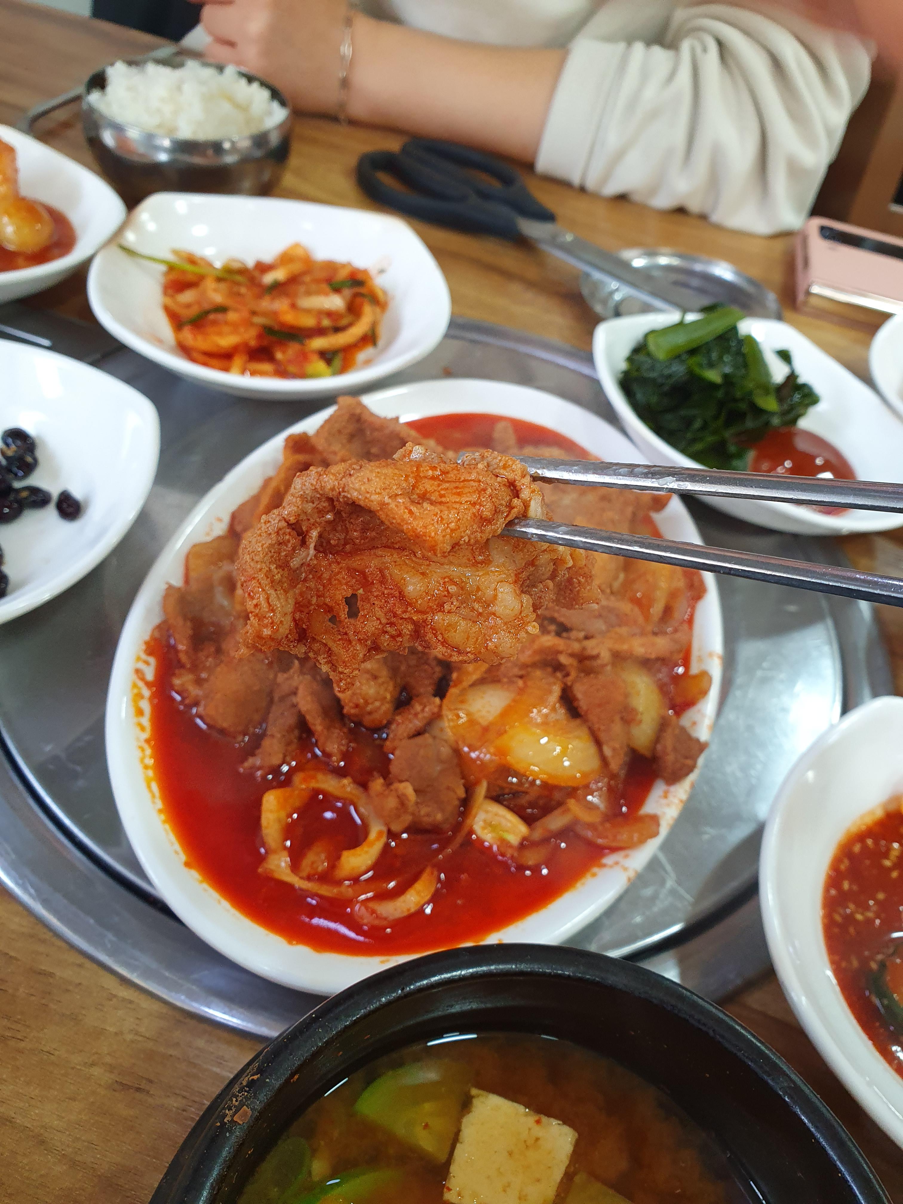 대전 관저동 백반 맛집 명성식당 제육볶음