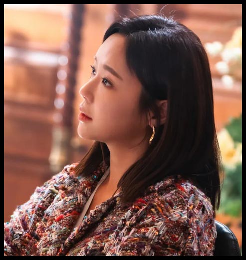 7인의 탈출 금라희 황정음 이미지