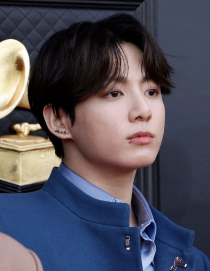 이유비-정국-BTS-열애설-사진5