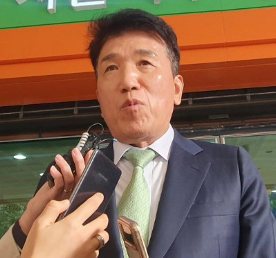 함영주 프로필 나이 고향 학력 경력