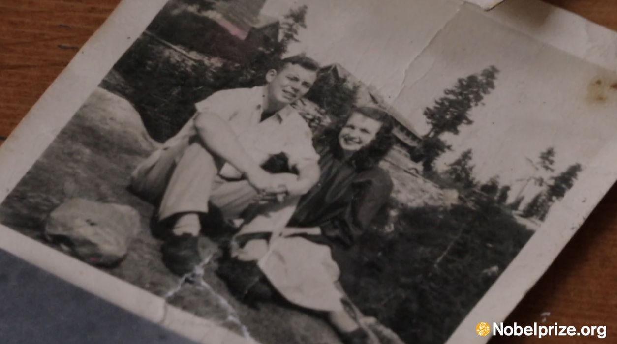 앨리스먼로 디어라이프 노벨문학상 단편소설