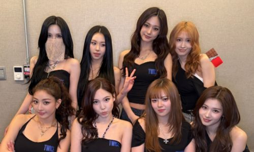 트와이스 북미 투어 55만 관객 돌파! K-팝 걸그룹 역대 최다 기록 및 일본 국립경기장 최초 입성 총정리