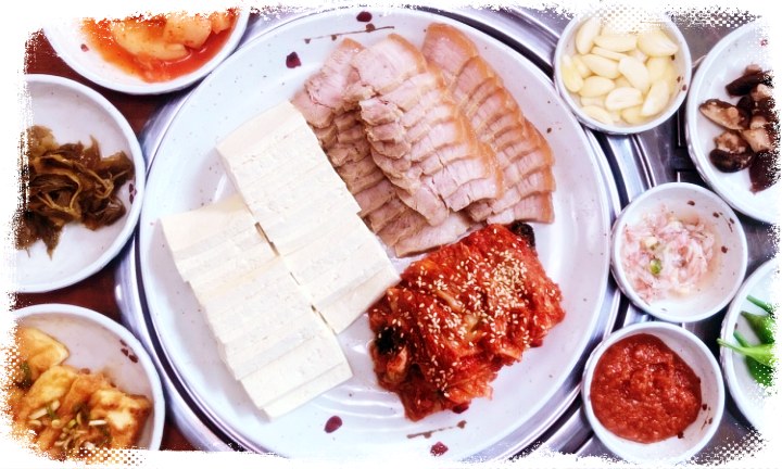 제1444회-생생정보-김치말이두부전골-두부수육김치-맛집