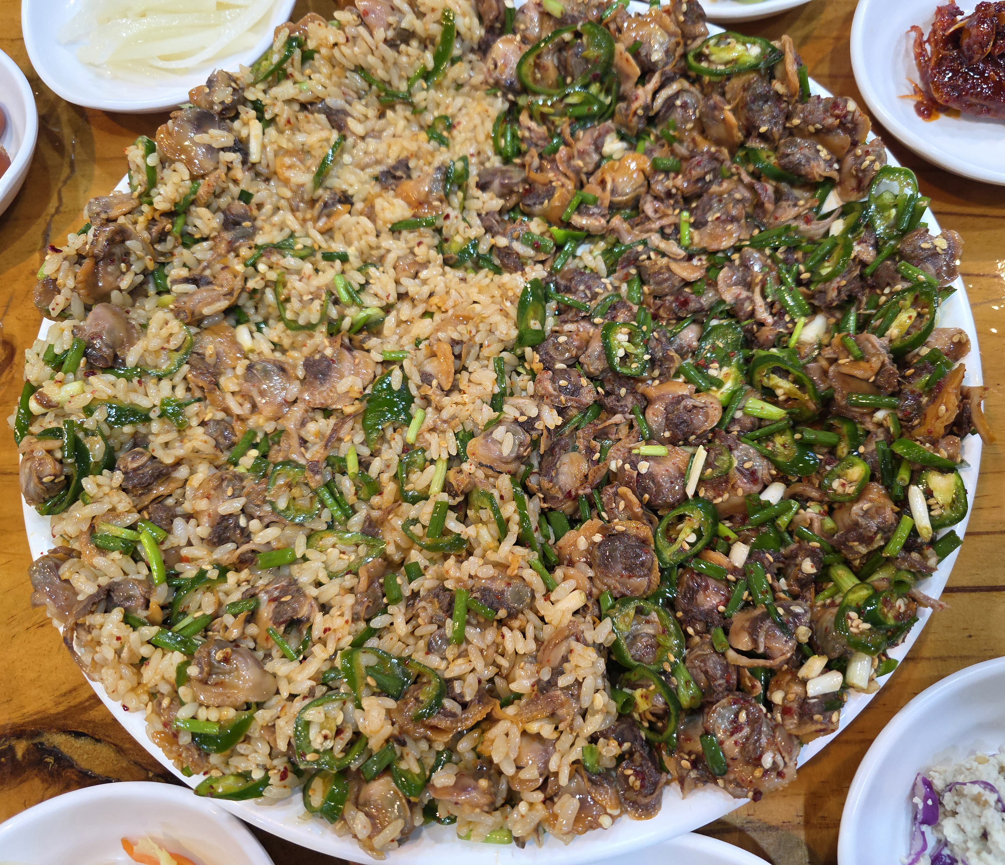 엄지네포장마차 꼬막비빔밥 꼬막무침