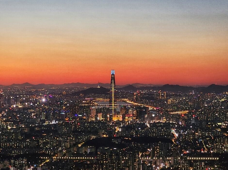 야경이 아름다운 도시관광지