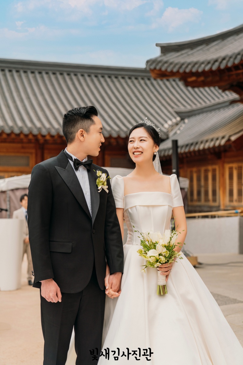 경원재 본식스냅 한옥웨딩 야외결혼식 34