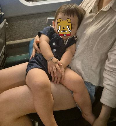 수족구에 걸린 아기
