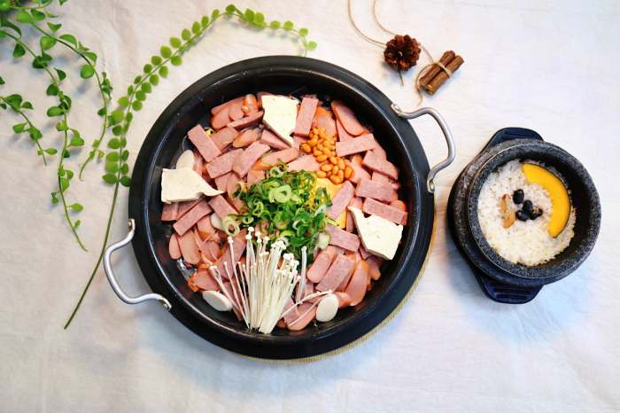 생방송투데이 강원 원주 묵은지 닭볶음탕 맛집