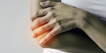 팔꿈치 통증사진