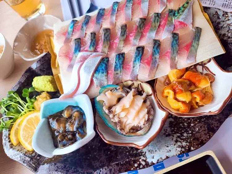 투데이 맛있는 메뉴 활고등어 고등어 회, 회무침, 고등어구이 맛있는 식당 추천 부산 연산동 맛집