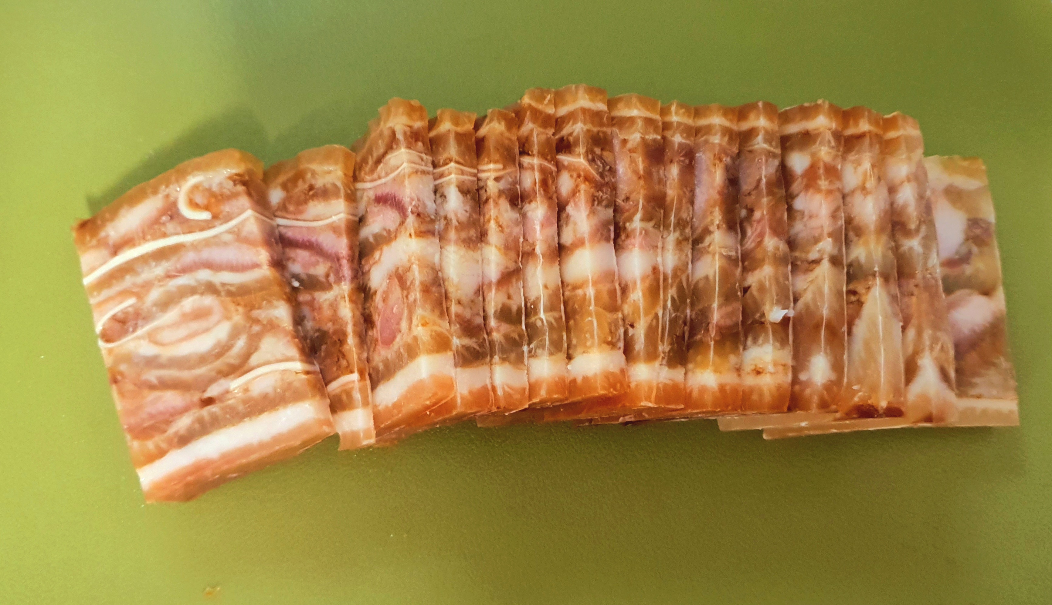 곰곰-편육은-쿠팡에서-구입했습니다.