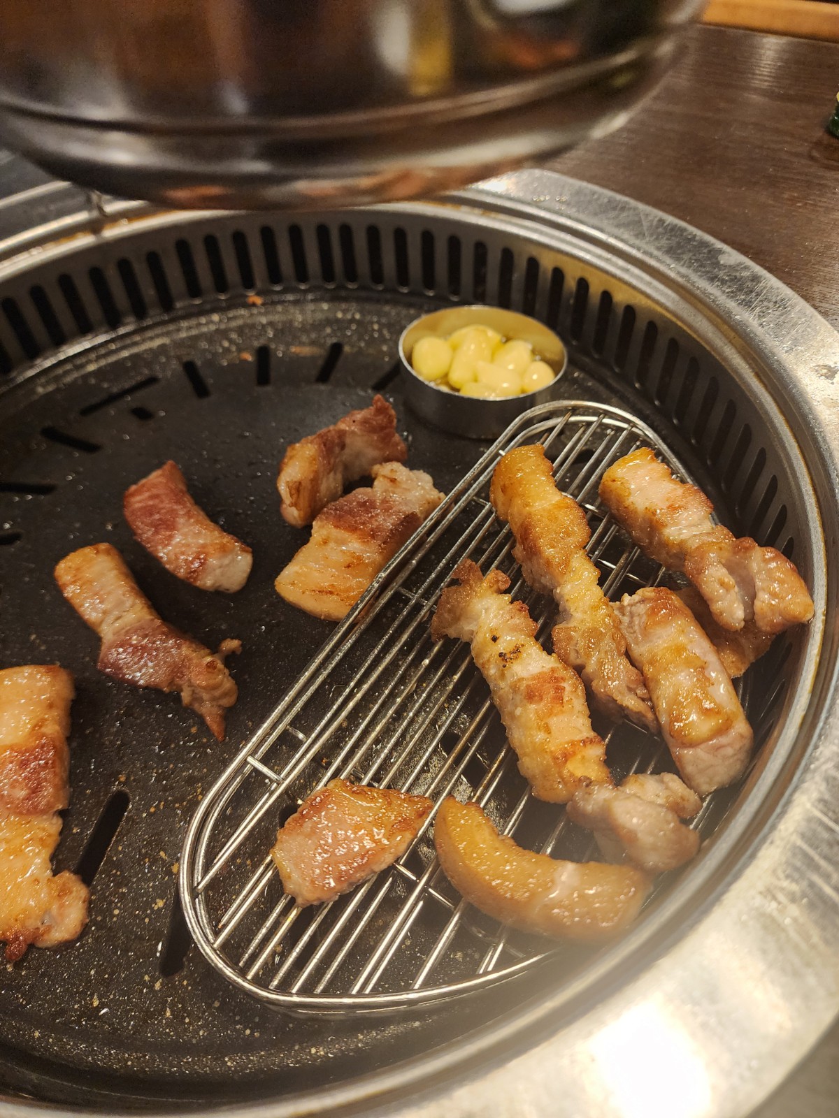 구워진 삼겹살