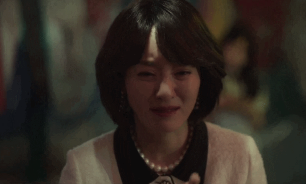 윤다경 홍영애