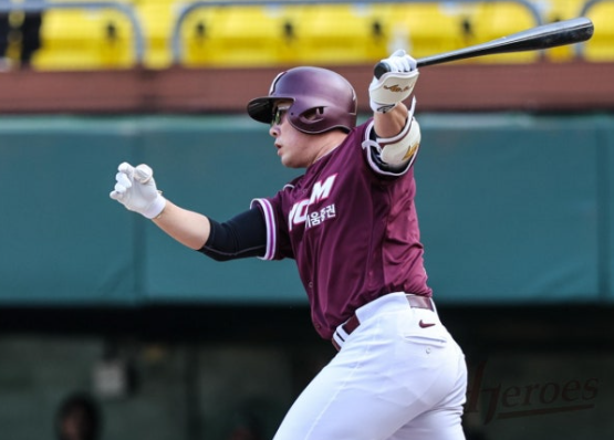 키움 연습경기 무승부 안치홍 멀티히트