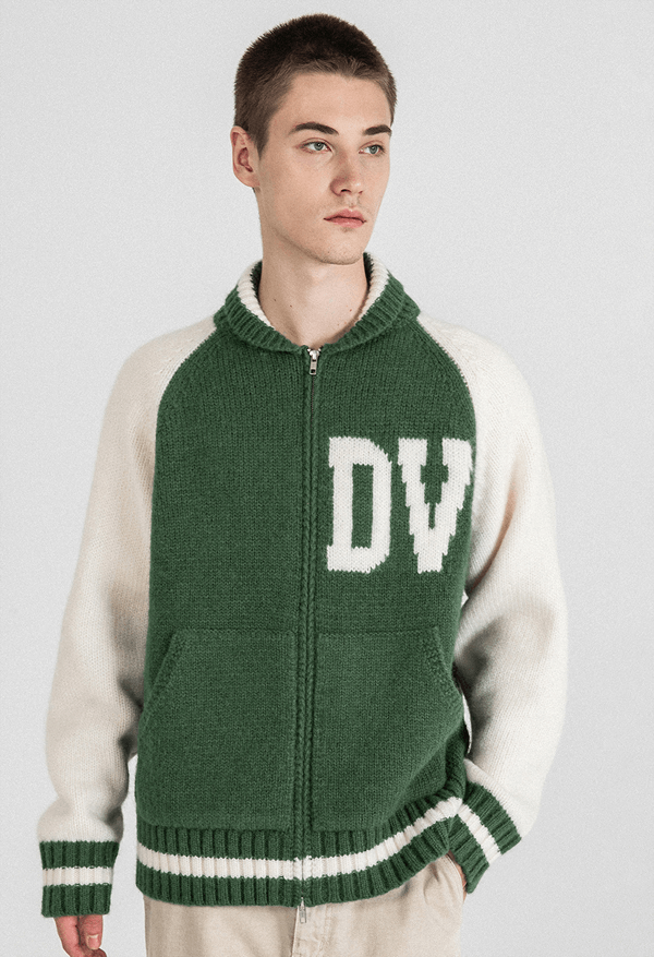 조립식 가족 7회 정채연 니트 자켓