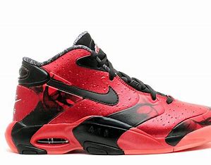 나이키,‘최악은 지났다’…반등의기지개,부활의조건은?Nike's Worst May Be Over – Can the Swoosh Fully Rebound?