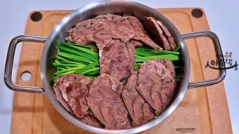 아롱사태 수육 전골 소스 맛있는 소고기 아롱사태 수육 삶는법 완벽 레시피_14
